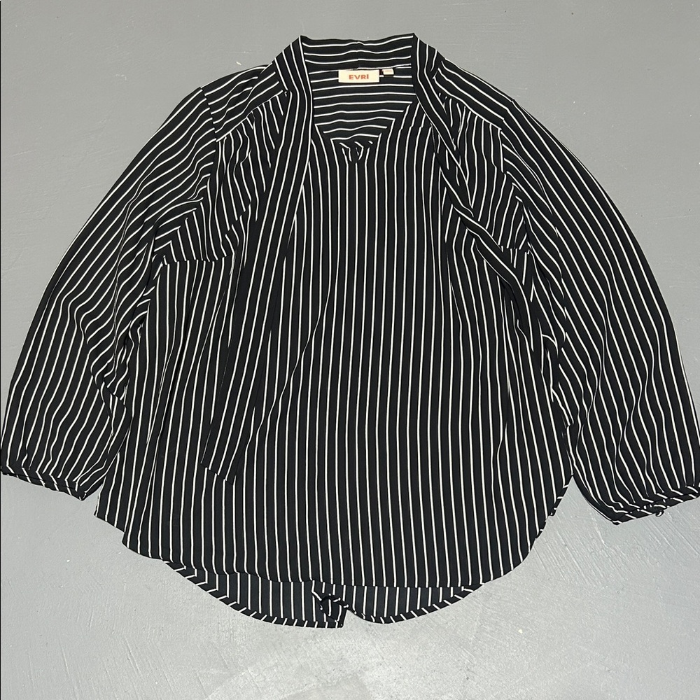 Evri Black and White Striped Shirt (Women’s 1X)